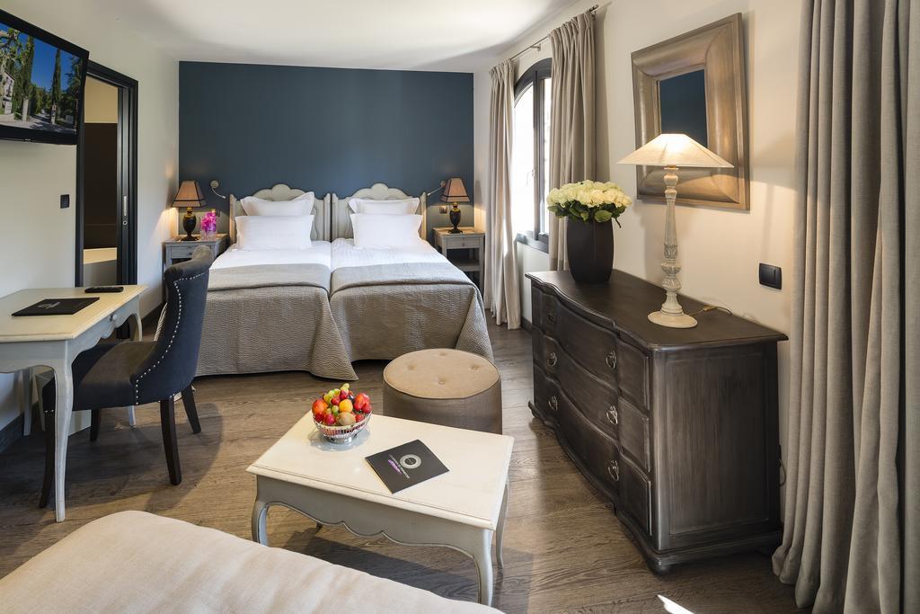 Hostellerie Les Gorges De Pennafort Callas Værelse billede